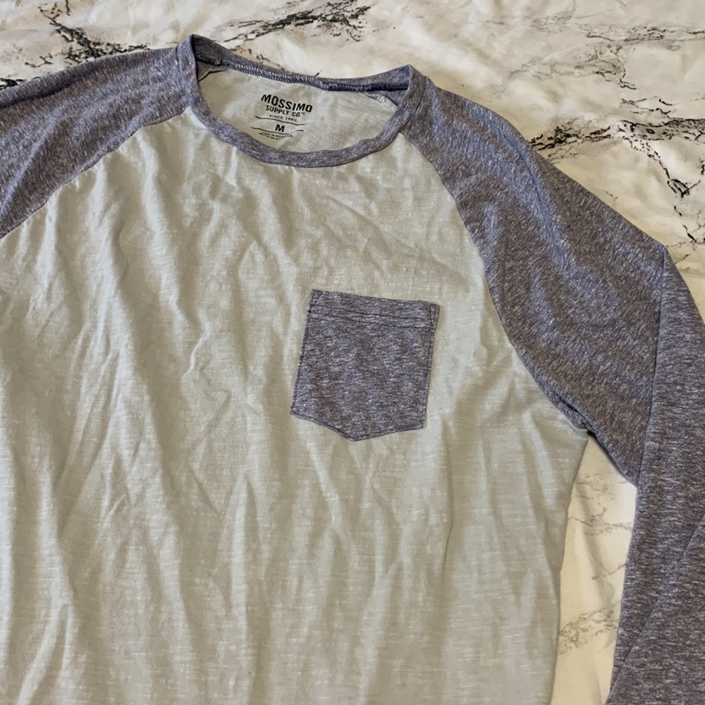 Men’s three-quarter length baseball tee